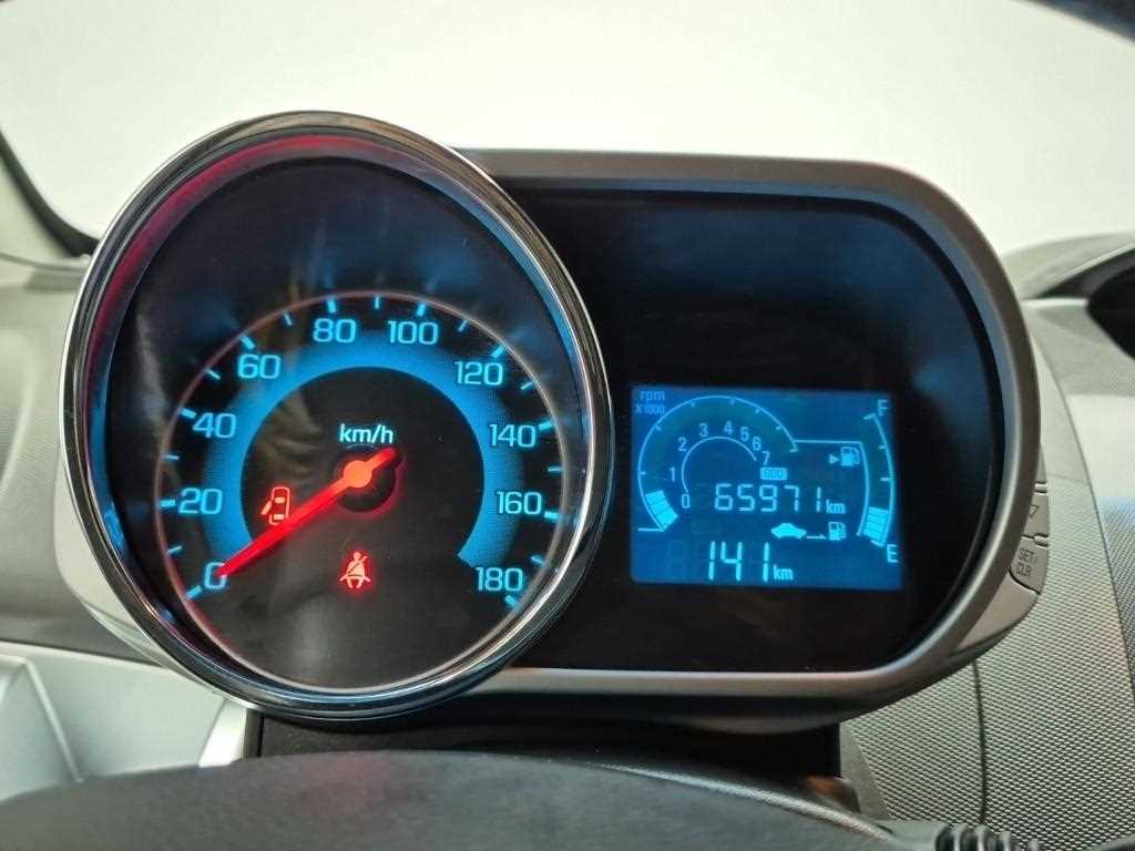 Chevrolet Spark - Vista 6