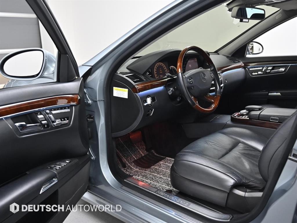 Mercedes Benz S Class - Vista 11