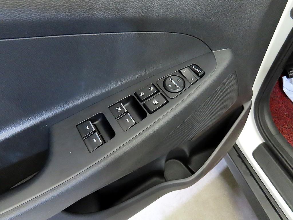 HYUNDAI Tucson - Vista 9