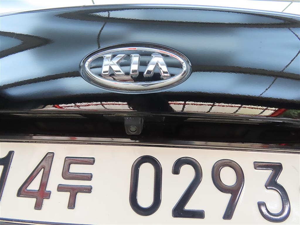 KIA K7 2012 Negro - Importación desde Corea - HF Imports Iquique - Foto 18