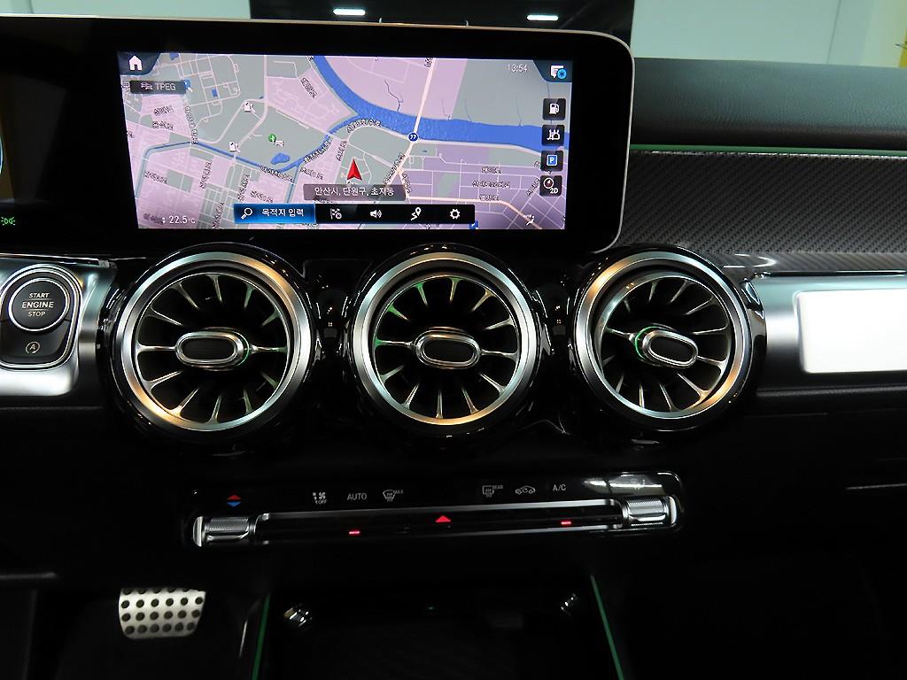 Mercedes Benz GLB Class 2020 Negro - Importación desde Corea - HF Imports Iquique - Foto 13