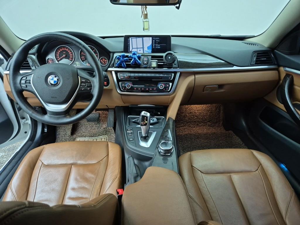 BMW 4 Series - Vista 5
