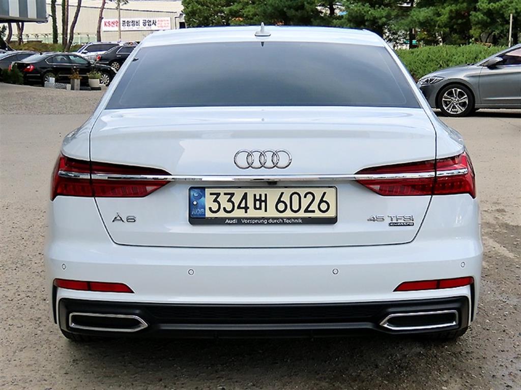 Audi A6 - Vista 4