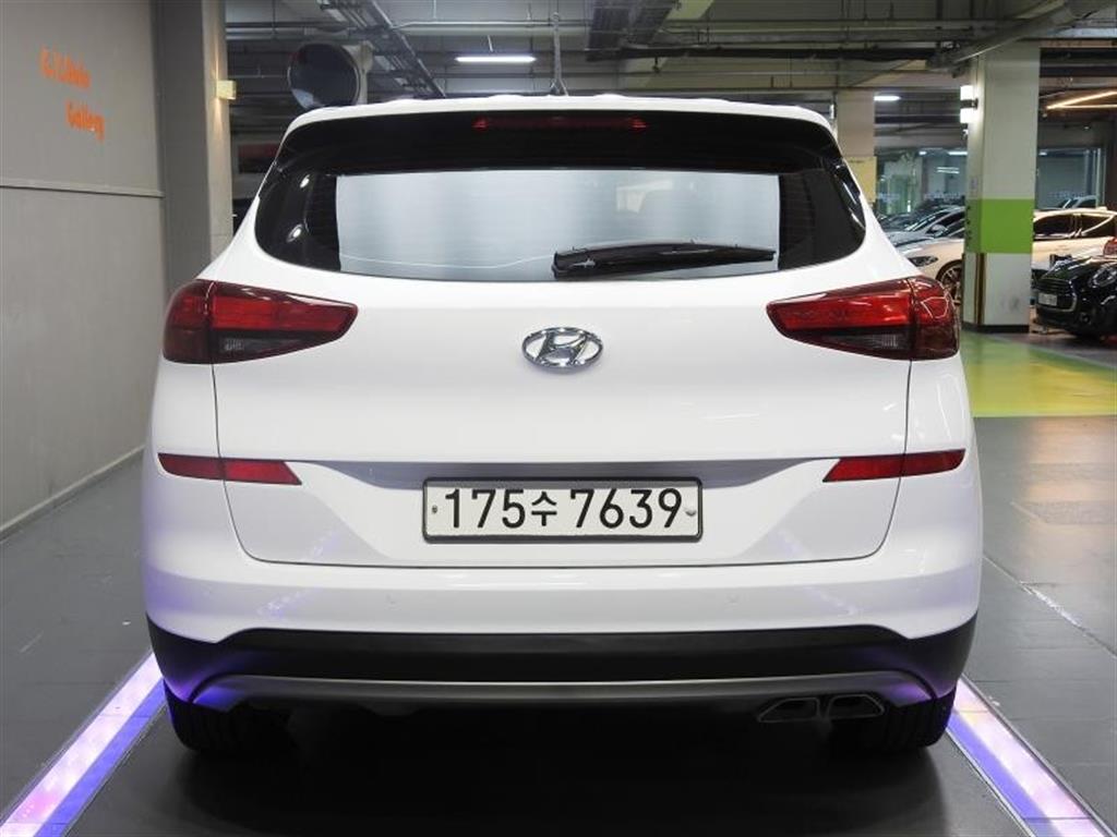 HYUNDAI Tucson - Vista 4