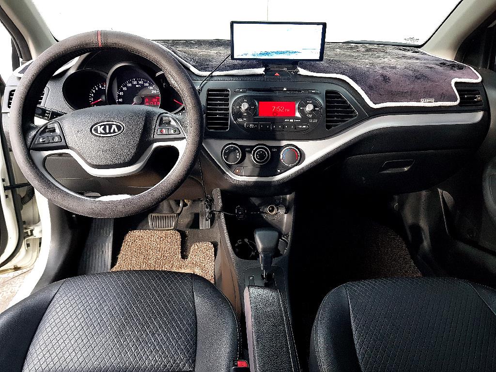 KIA Morning - Vista 5