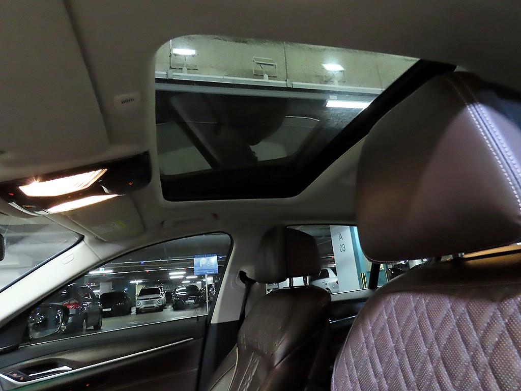 BMW 5 Series 2021 - Importación desde Corea - HF Imports Iquique - Foto 17