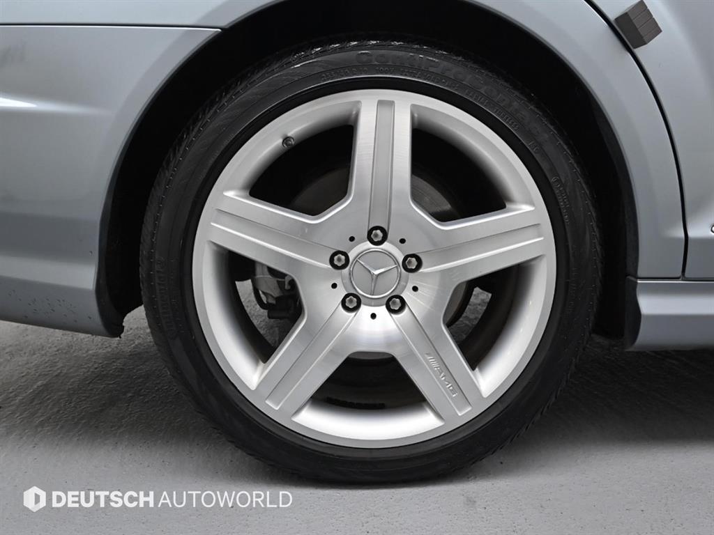 Mercedes Benz S Class - Vista 5