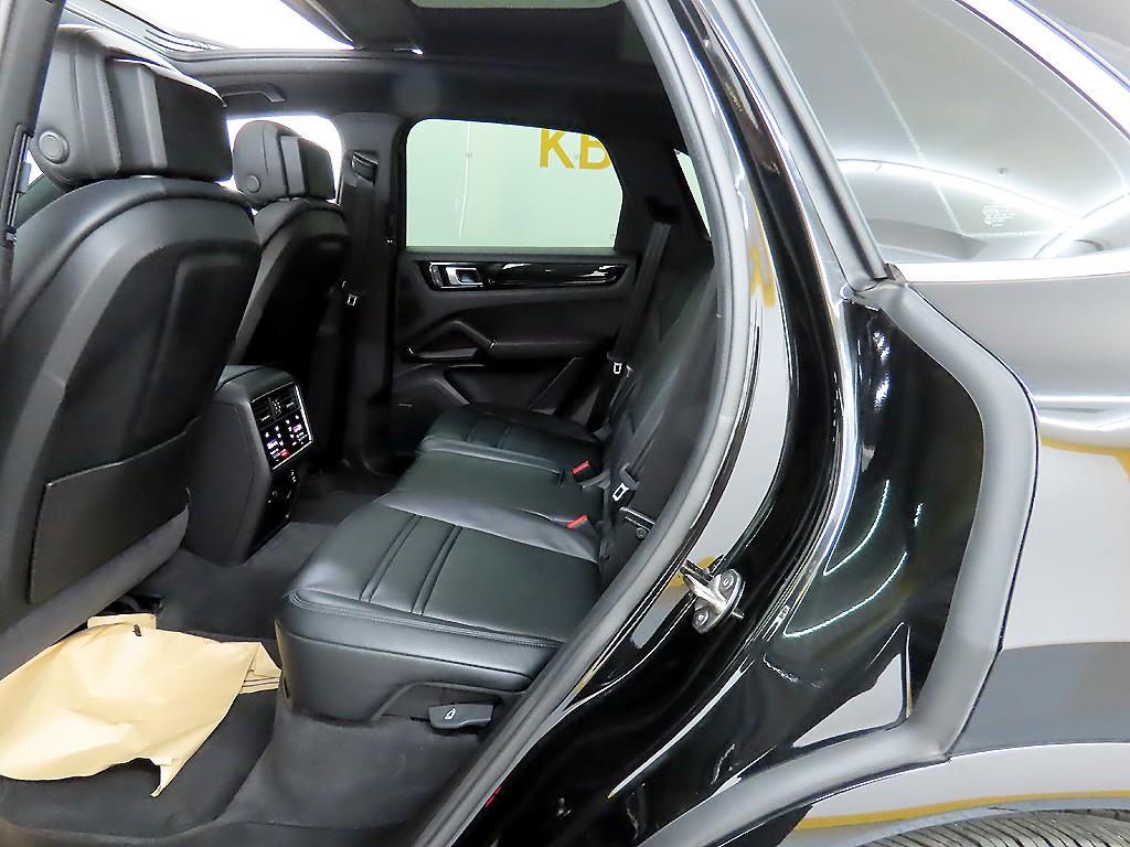 Porsche Cayenne - Vista 6
