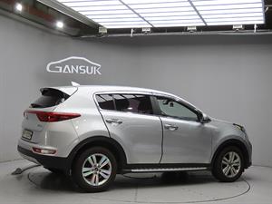 KIA Sportage - Vista 8