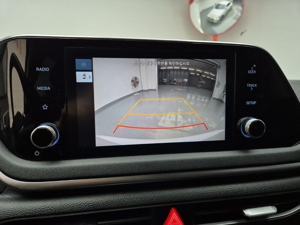 HYUNDAI Sonata 2022 Blanco - Importación desde Corea - HF Imports Iquique - Foto 13