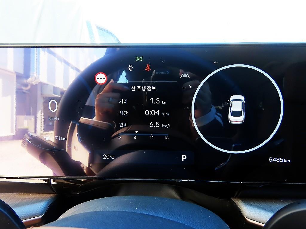 HYUNDAI Grandeur - Vista 9