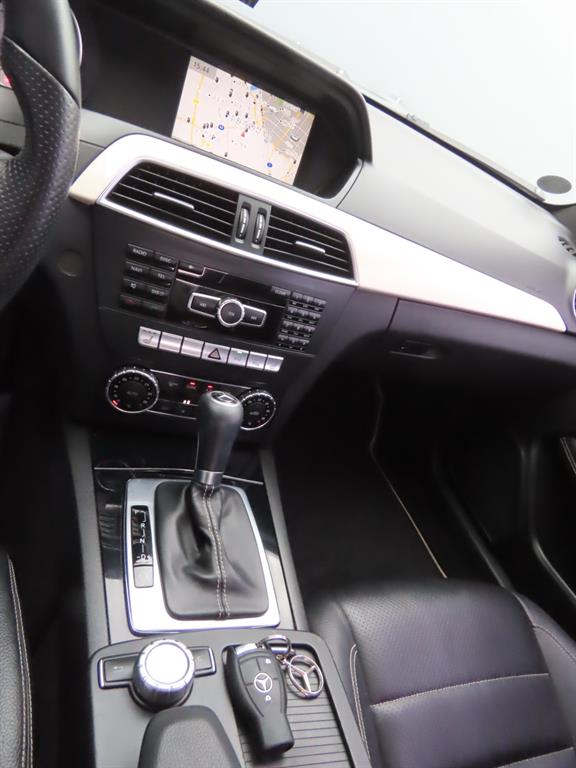 Mercedes Benz C Class 2013 Negro - Importación desde Corea - HF Imports Iquique - Foto 12