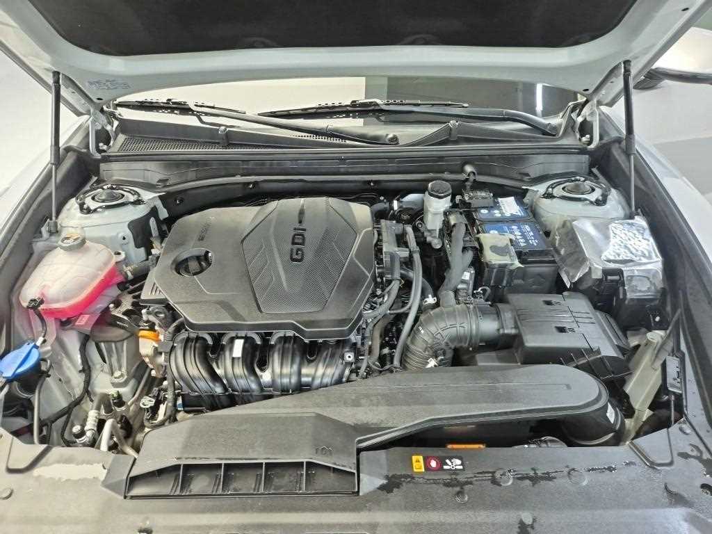 HYUNDAI Grandeur - Vista 5