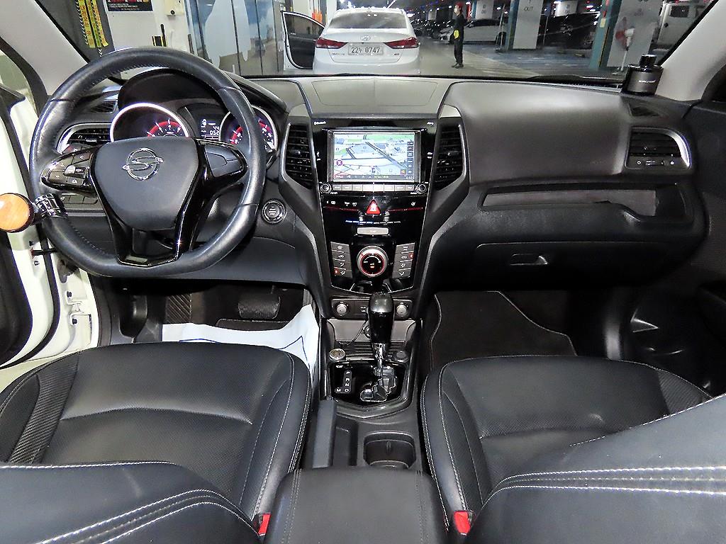 Ssangyong Tivoli - Vista 10