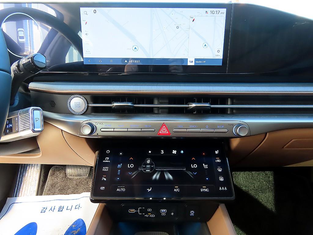 HYUNDAI Grandeur - Vista 12