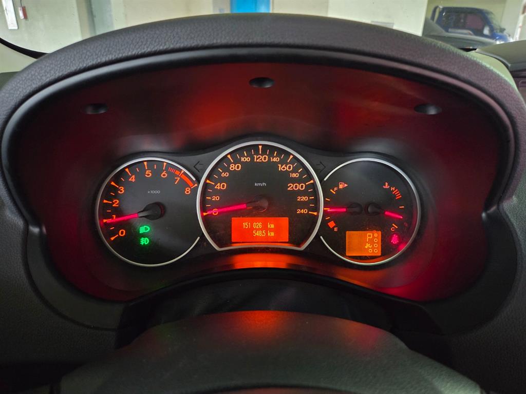 SAMSUNG QM5 - Vista 10