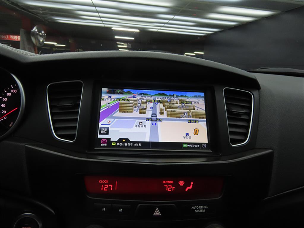 KIA K7 2012 Negro - Importación desde Corea - HF Imports Iquique - Foto 16