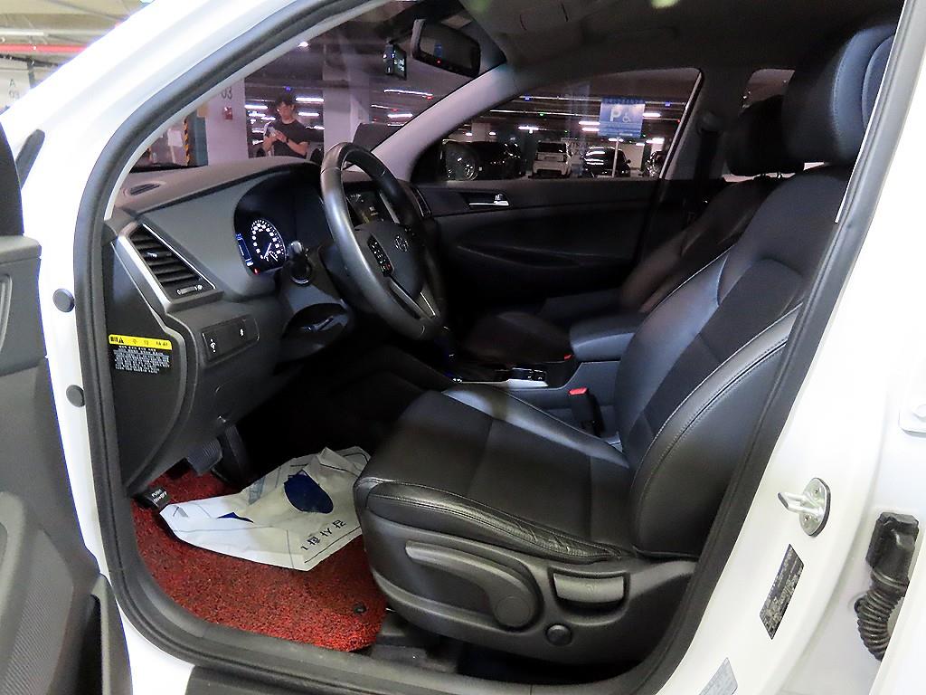 HYUNDAI Tucson - Vista 2