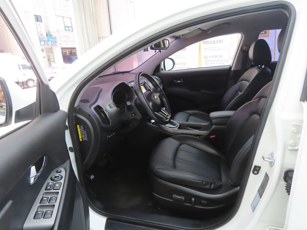 KIA Sportage - Vista 5