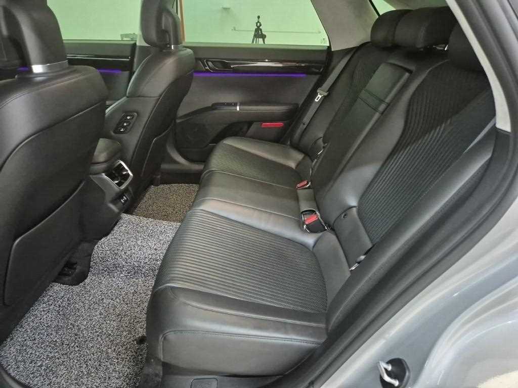 HYUNDAI Grandeur - Vista 12