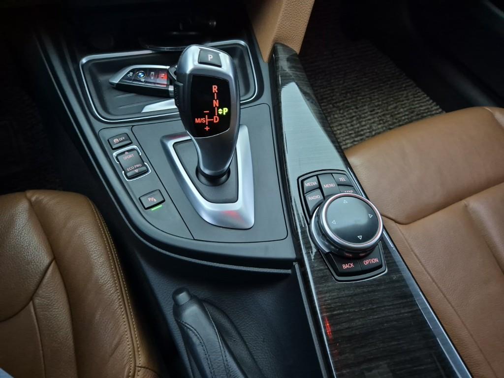 BMW 4 Series - Vista 8