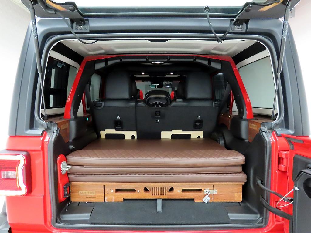 Jeep Wrangler - Vista 5