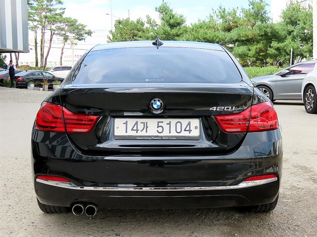 BMW 4 Series - Vista 4