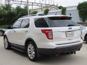 Ford Explorer - Vista 6