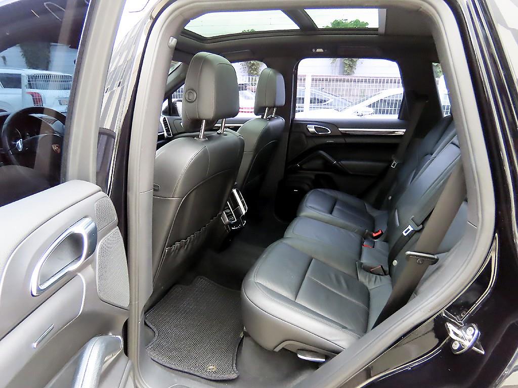 Porsche Cayenne - Vista 6