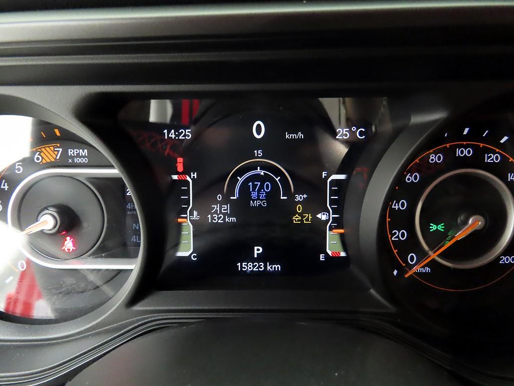 Jeep Wrangler - Vista 10