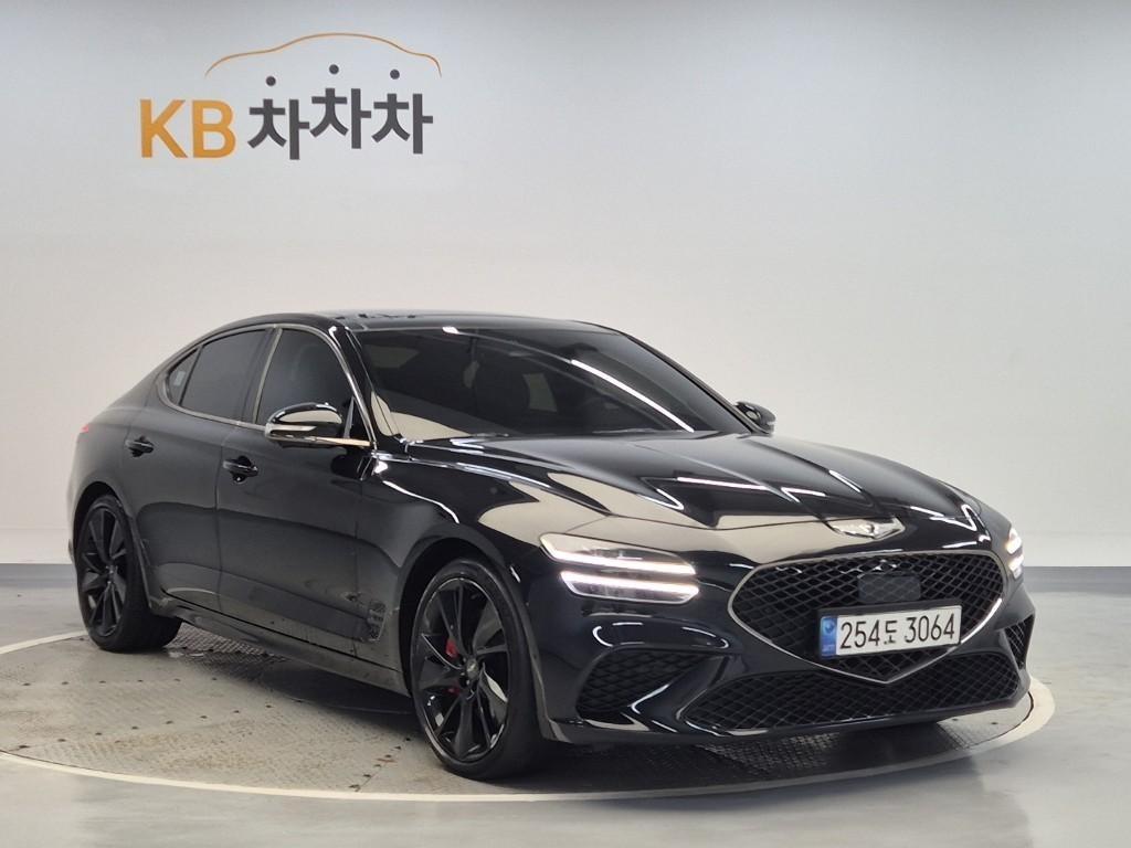 Genesis G70 - Vista 4