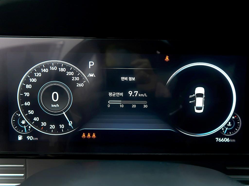 HYUNDAI Grandeur - Vista 11