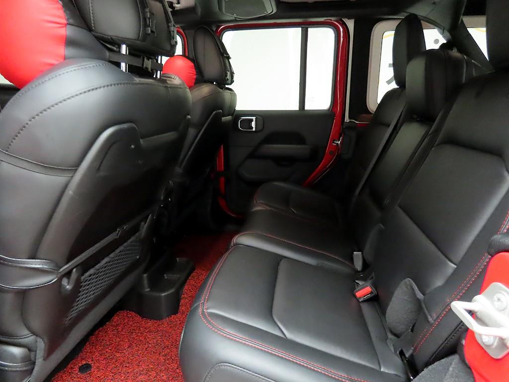 Jeep Wrangler - Vista 7