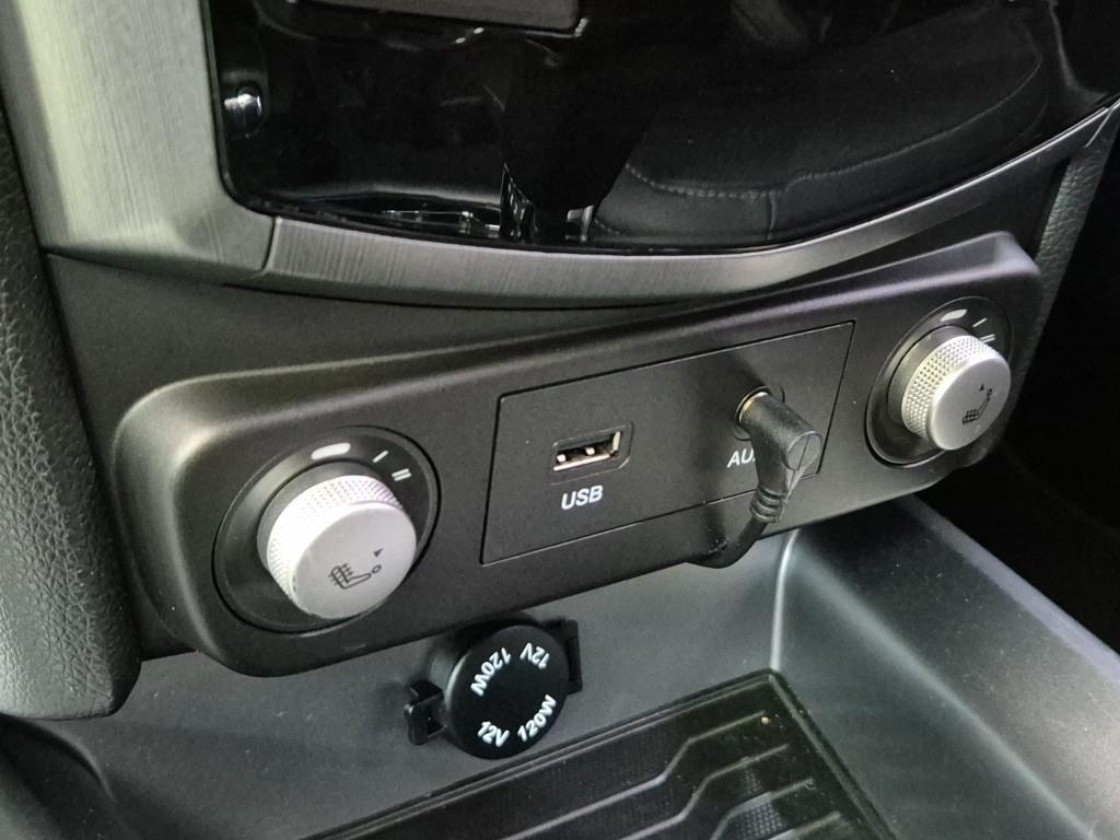 Ssangyong Tivoli 2018 Blanco - Importación desde Corea - HF Imports Iquique - Foto 16