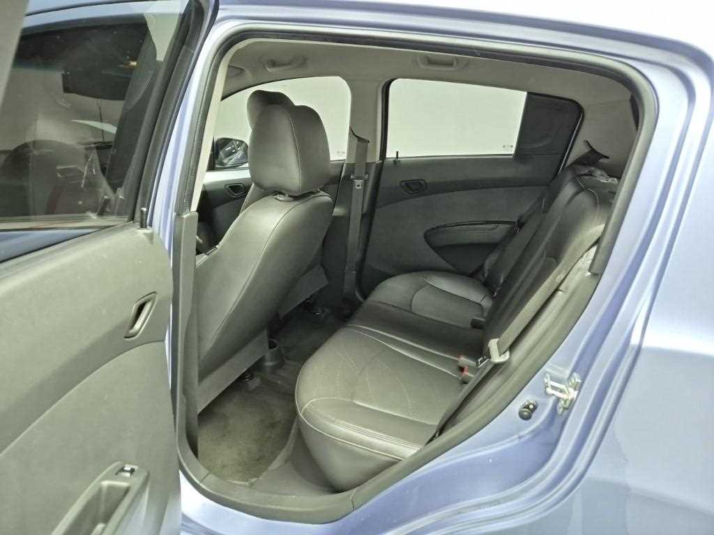 Chevrolet Spark - Vista 12