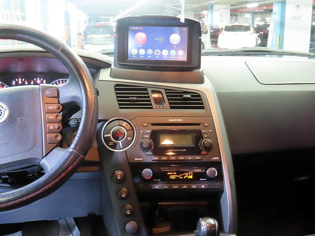 Ssangyong Korando - Vista 11