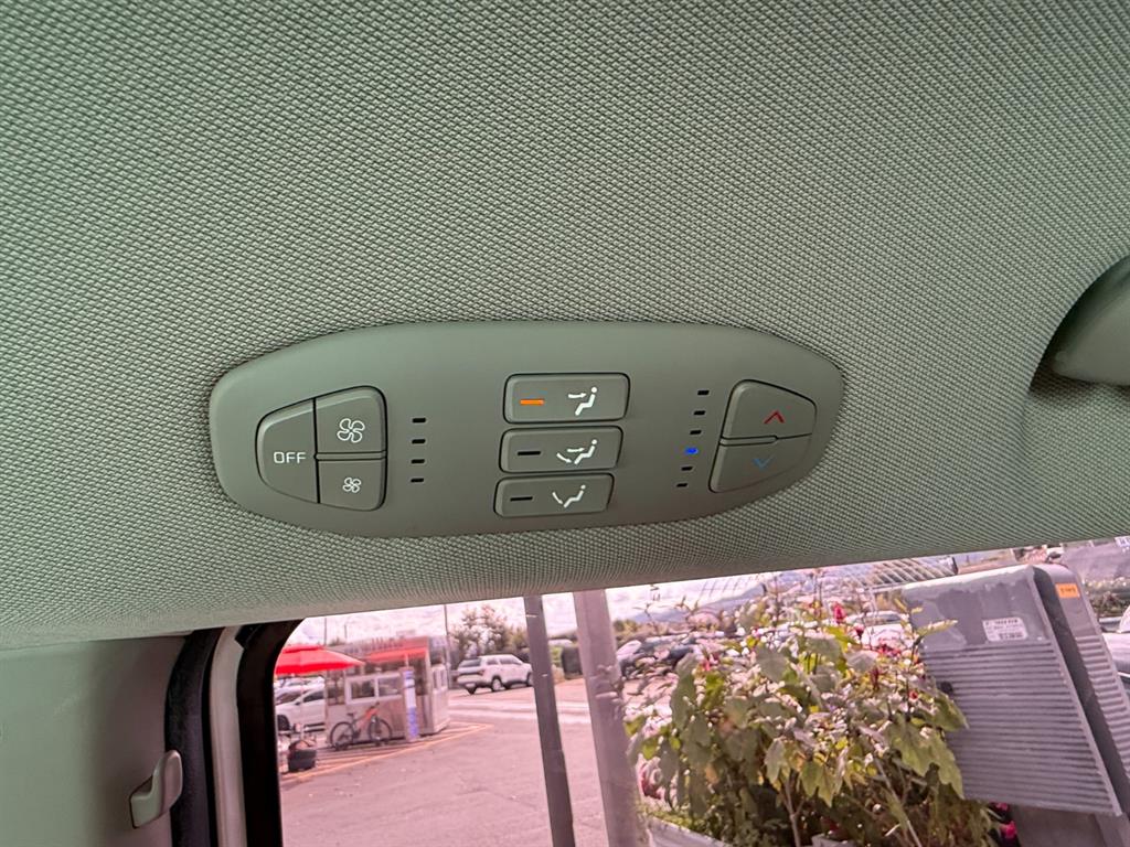 KIA Carnival 2015 Blanco - Importación desde Corea - HF Imports Iquique - Foto 19