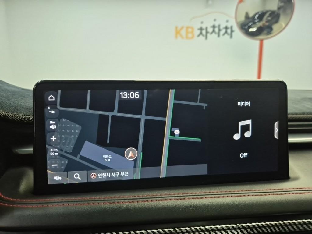 Genesis G70 2023 Negro - Importación desde Corea - HF Imports Iquique - Foto 14