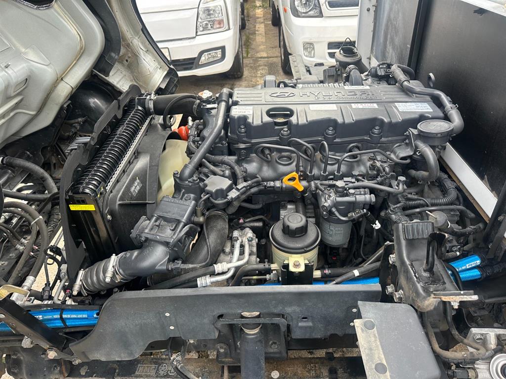 medium and large cargo Cargo 2022 Blanco - Importación desde Corea - HF Imports Iquique - Foto 17