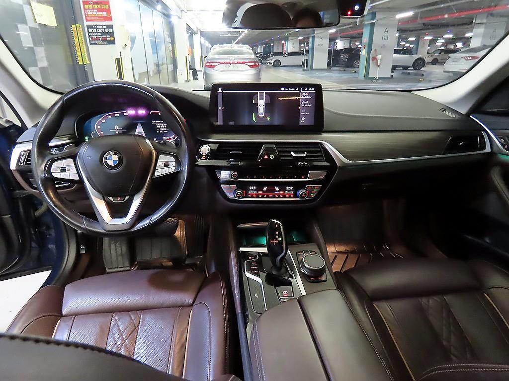 BMW 5 Series - Vista 10