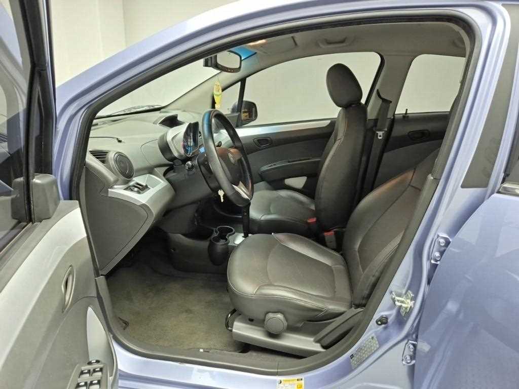 Chevrolet Spark - Vista 11