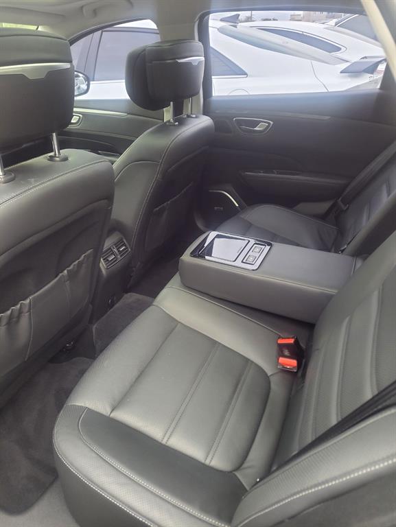 SAMSUNG SM6 - Vista 12