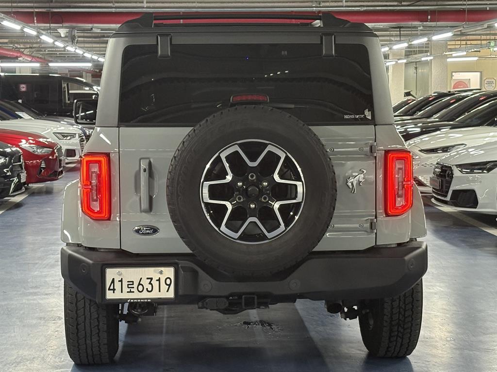 Ford Bronco - Vista 4