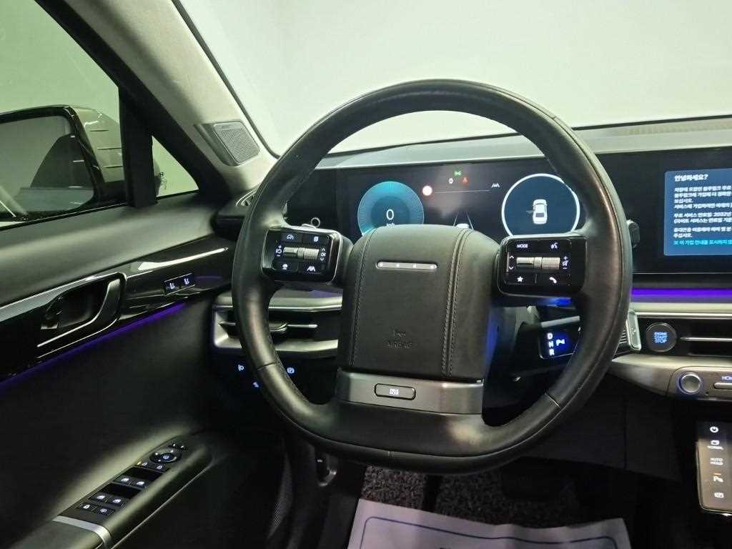 HYUNDAI Grandeur - Vista 9