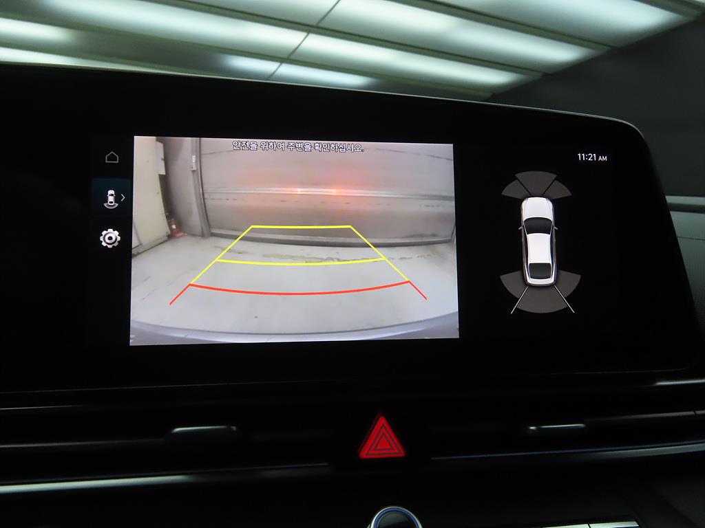 HYUNDAI Avante - Vista 8