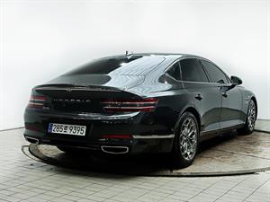 Genesis G80 - Vista 8