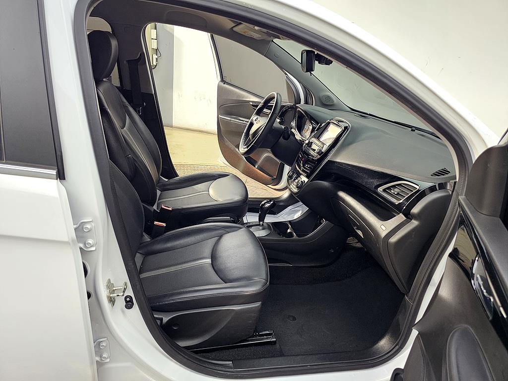 Chevrolet Spark - Vista 11