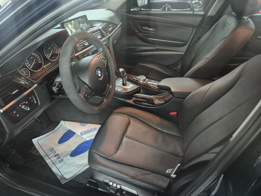 BMW 3 series - Vista 5