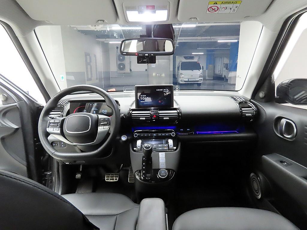 HYUNDAI Casper - Vista 8