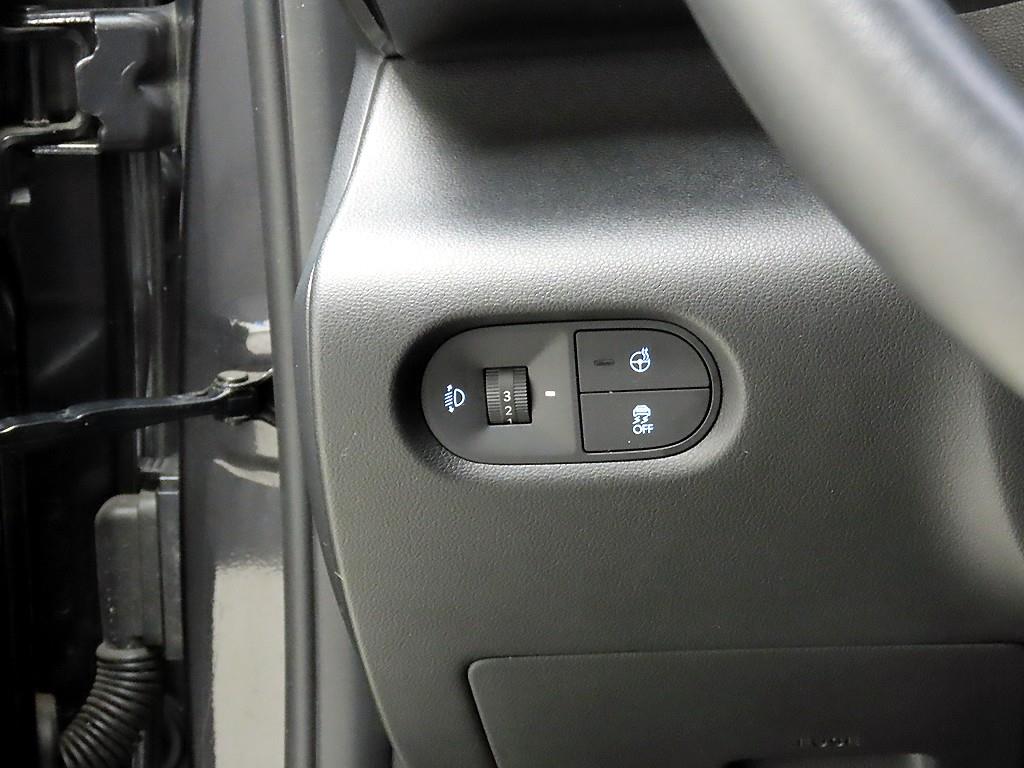 HYUNDAI Casper - Vista 12